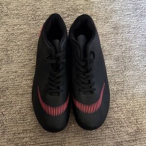 Black and Red Track & Field Athletic Shoes, SZ 44